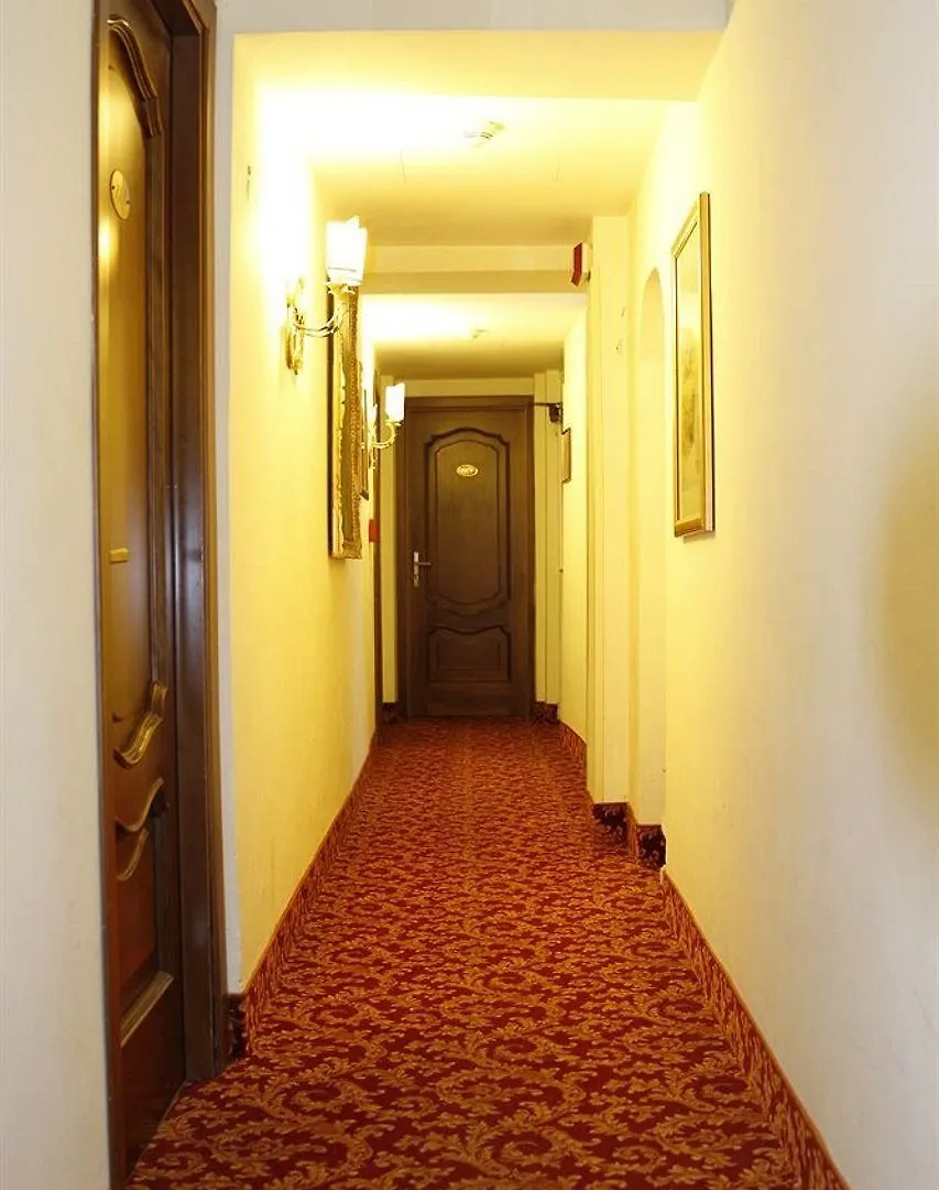 Hotel Genio Rome 4*,