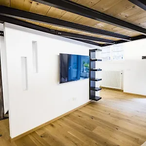 Loft La Sedia Rossa - Centro Storico , Milán Italia
