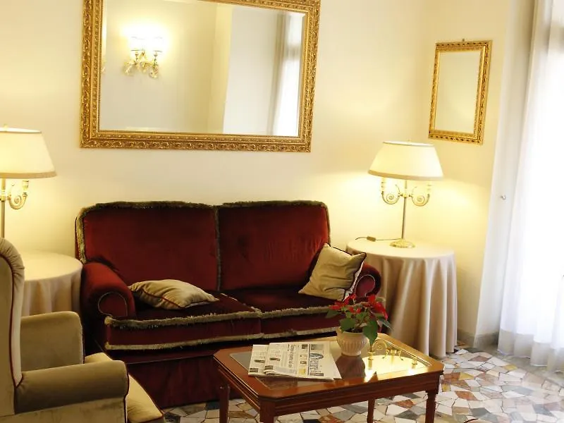 Hotel Genio Róma 4*,