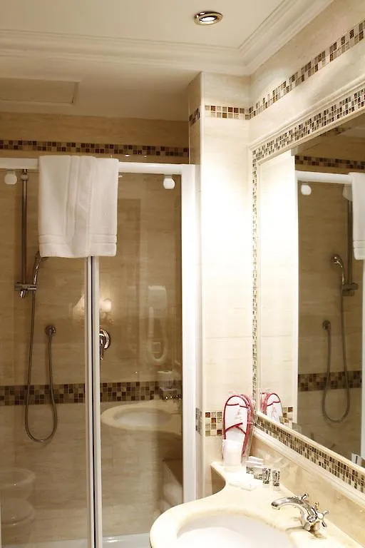 ****  Hotel Genio Róma Olaszország